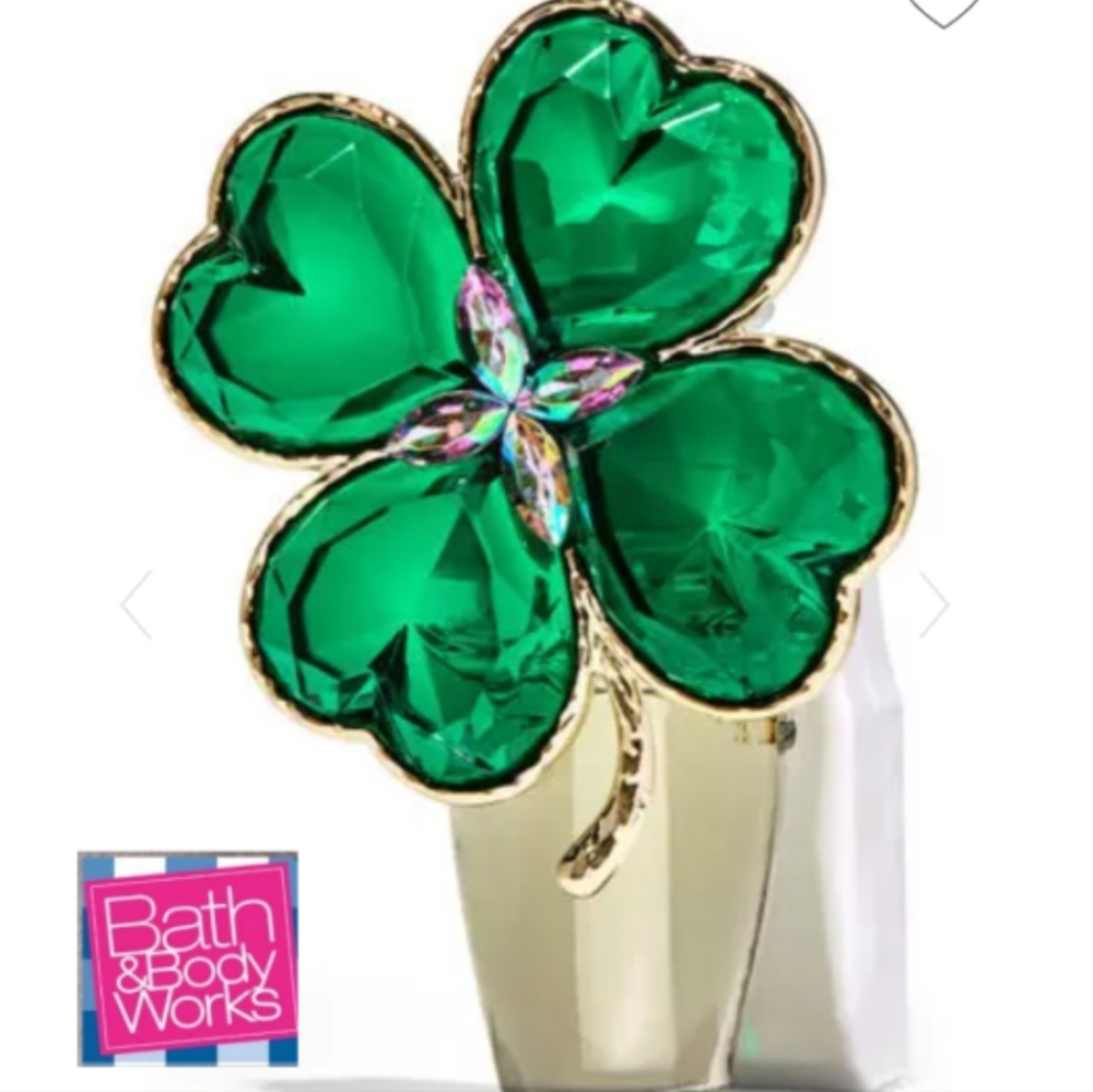 Bath Body Works Clover Night Light Wallflower Fragrance Plug